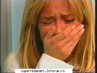 Greu - ( :( vreau sho' o poza cu Dulce knd plange - *JoCuRi*