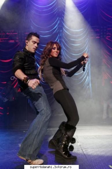 Poze cu Anahi si Poncho - Anny_una_princessita - Tramaudas X los A